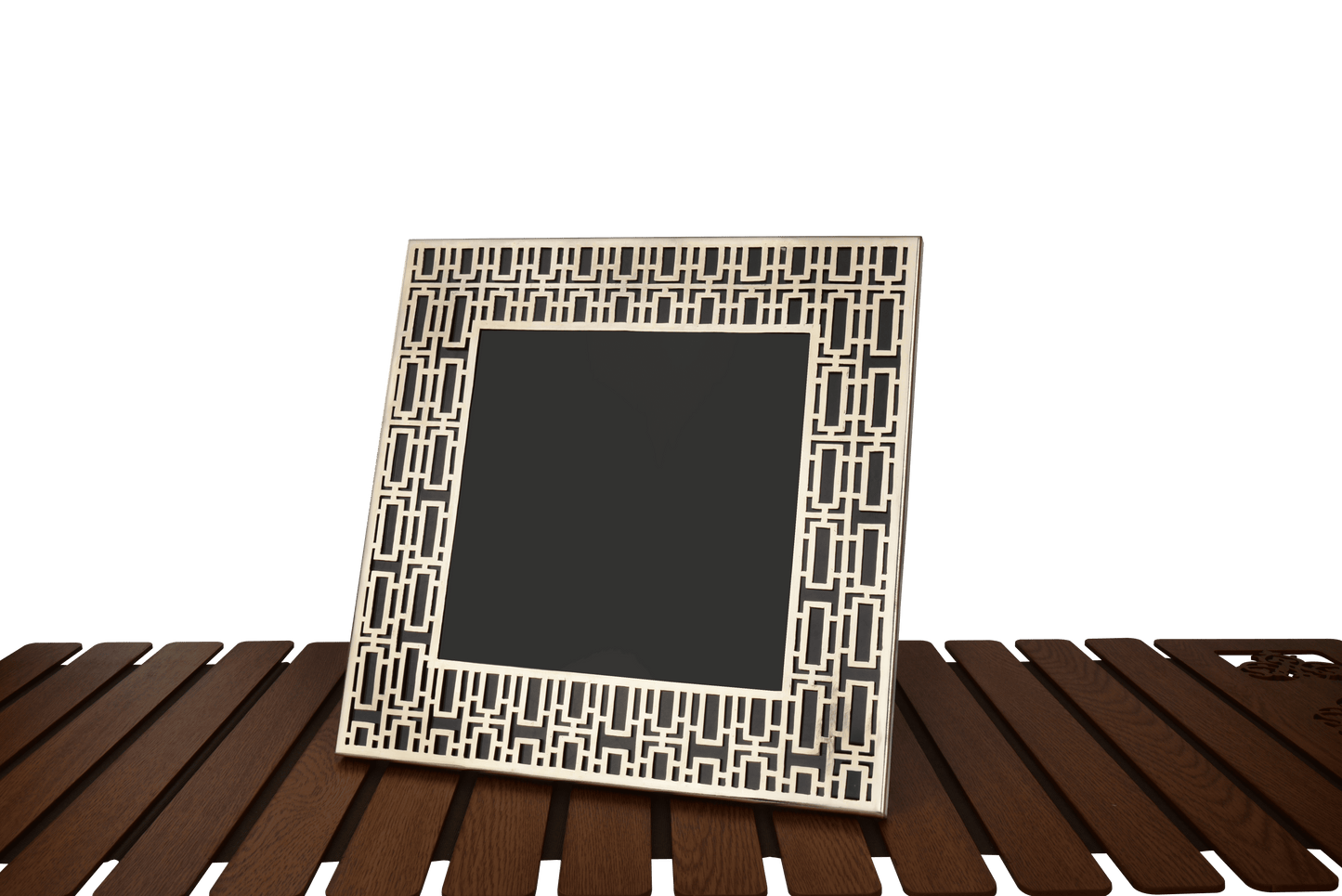The Vertex Frame – Polished Brass