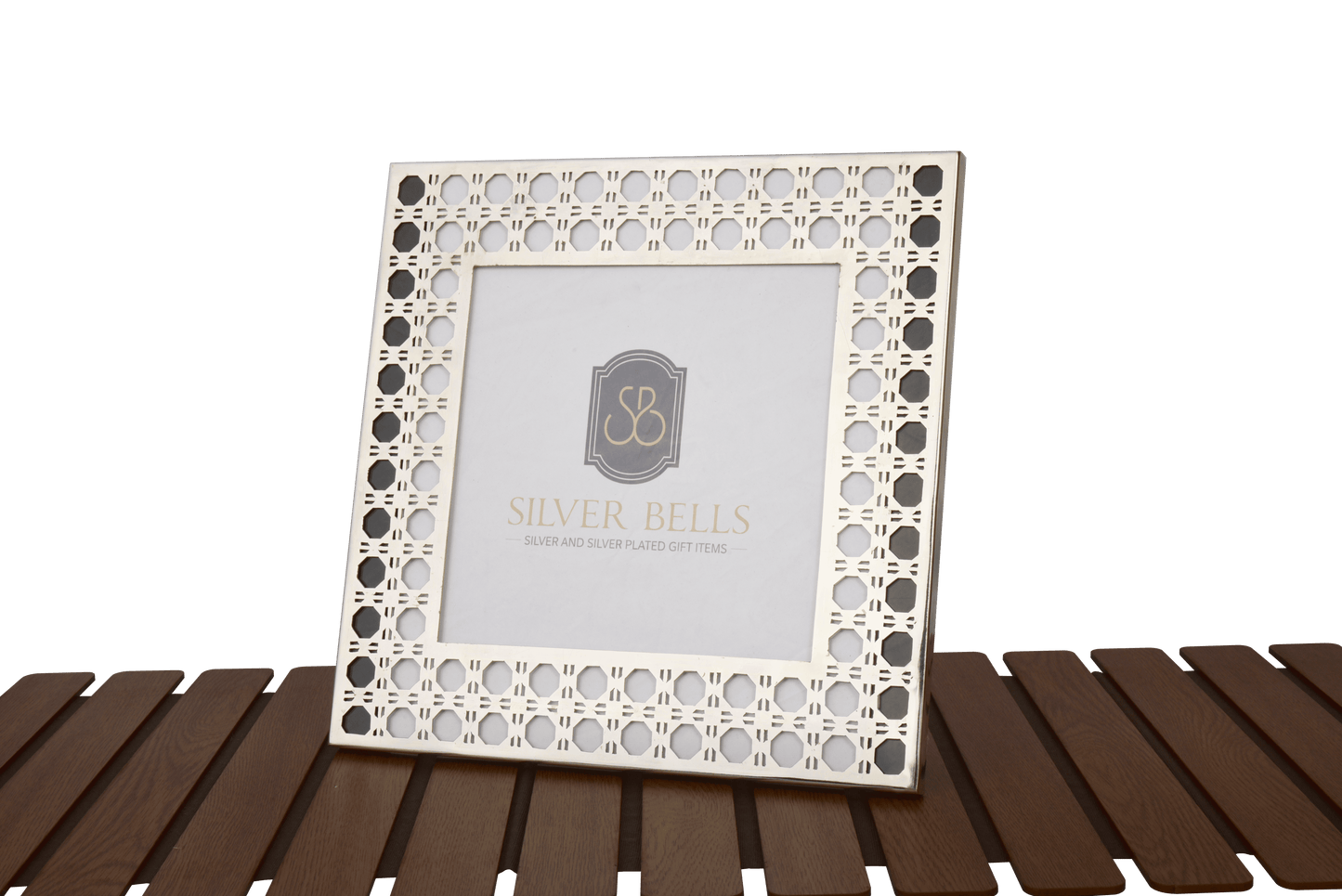 The Zaria Frame – Patterned Silver
